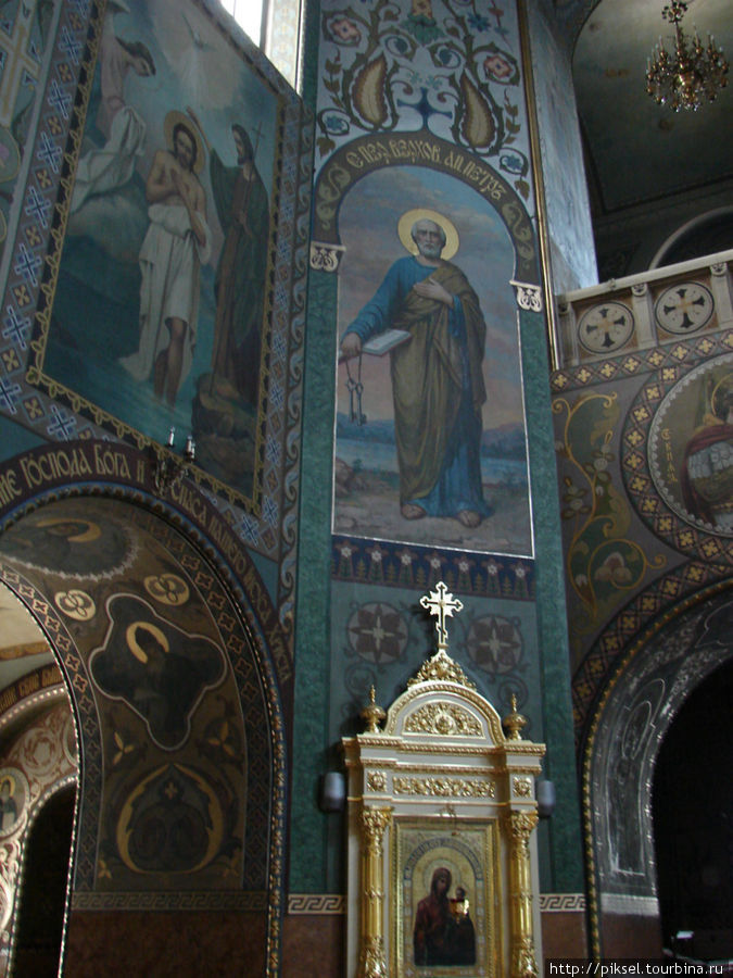 Интерьер храма Киев, Украина