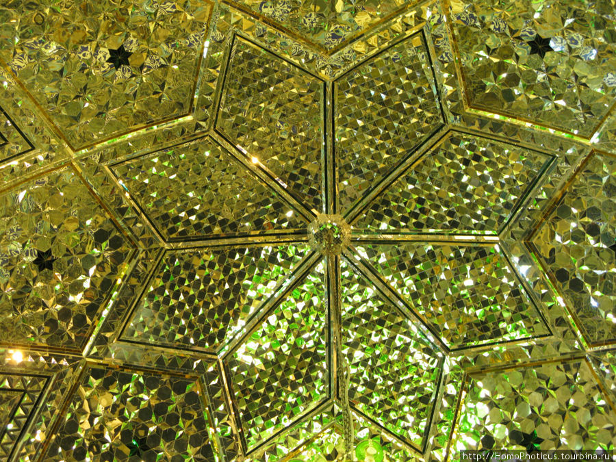 фрагмент зеркальной мозаики Йезд, Иран