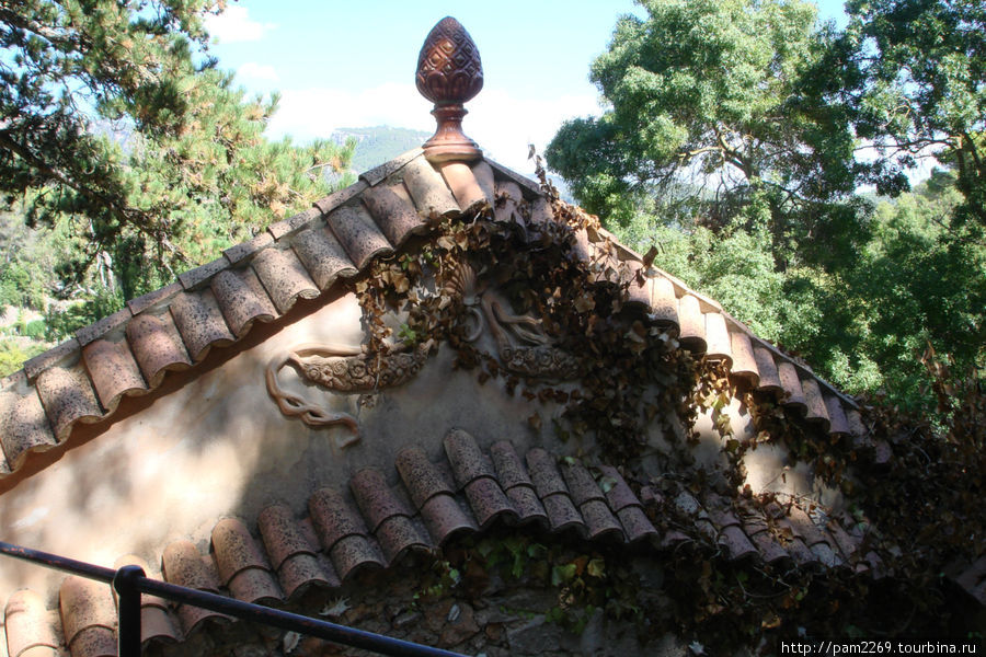 оформление постройки Эспорлас, остров Майорка, Испания
