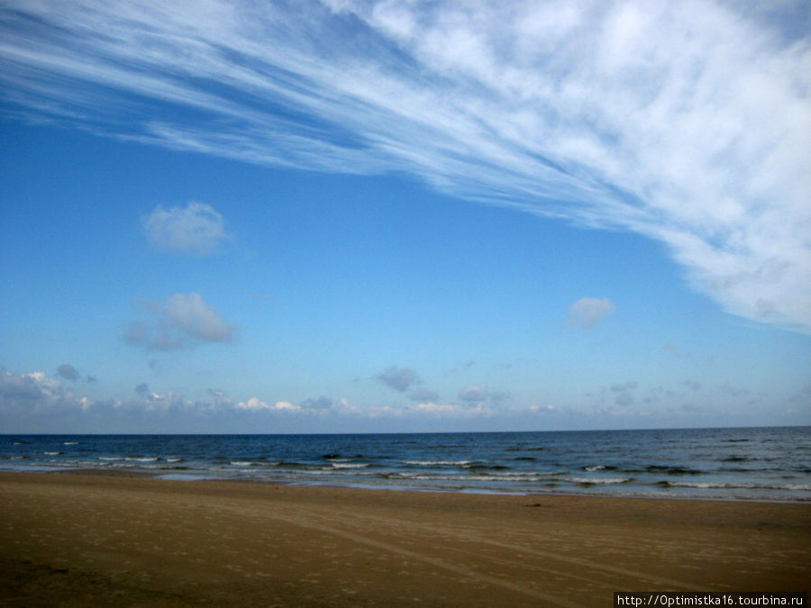 Юрмала: небо, море и чайки. Юрмала, Латвия