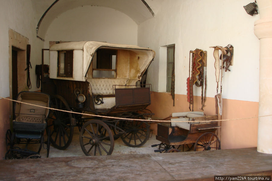 карета коляски для выездов Эспорлас, остров Майорка, Испания