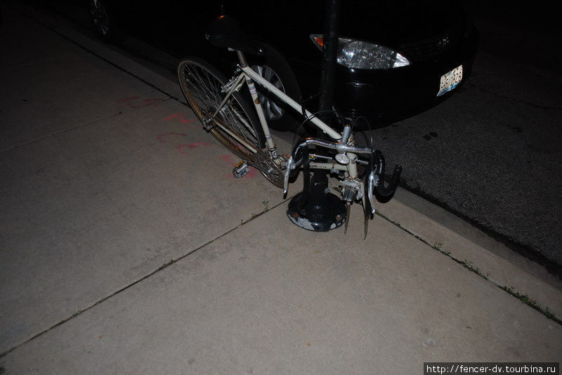 Чикаго — город криминальный) Оставлять на ночь велосипед на улице — не лучшая затея) Чикаго, CША