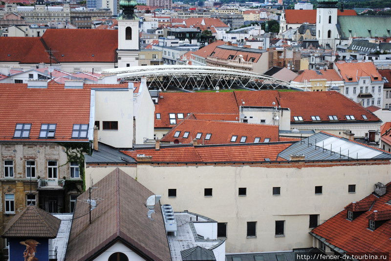 Красные крыши старого Брюне Брно, Чехия
