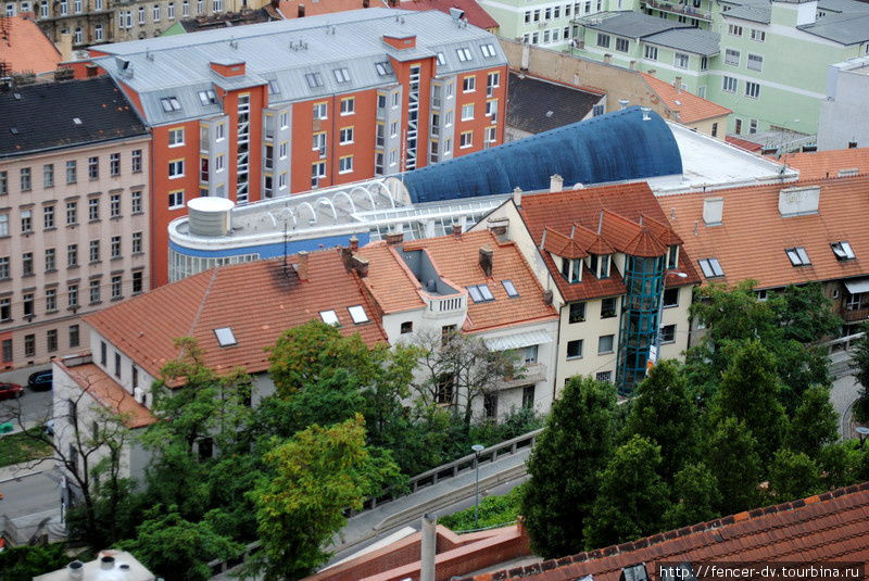Кто-то сделал себе чудесный балкон Брно, Чехия