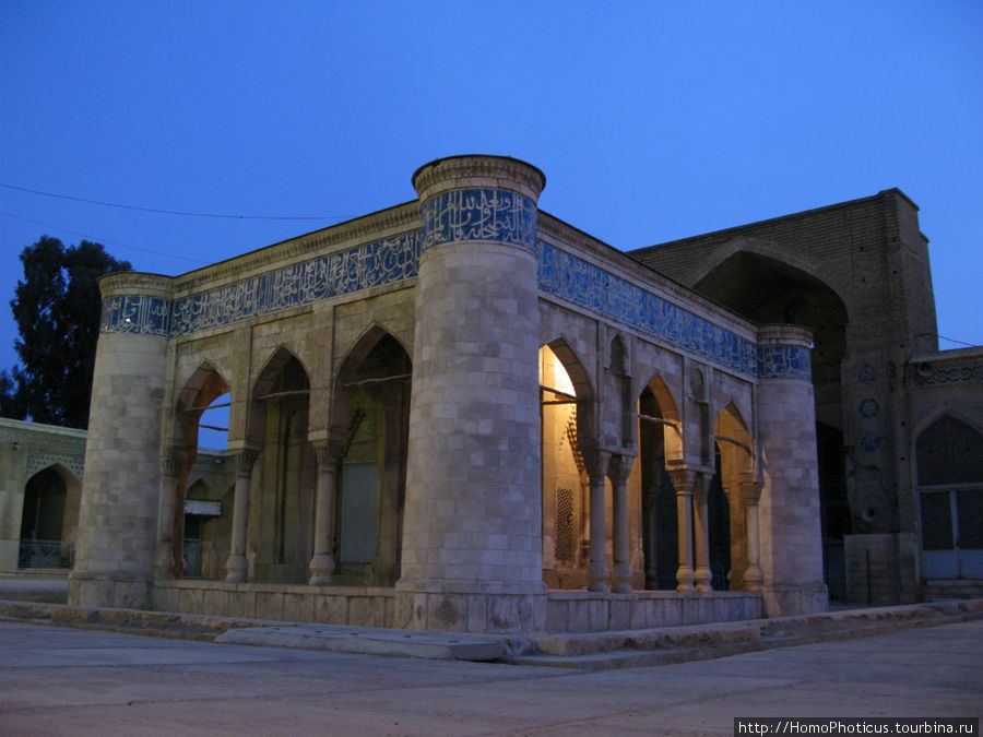 Площадь для тренировки хаджа Шираз, Иран