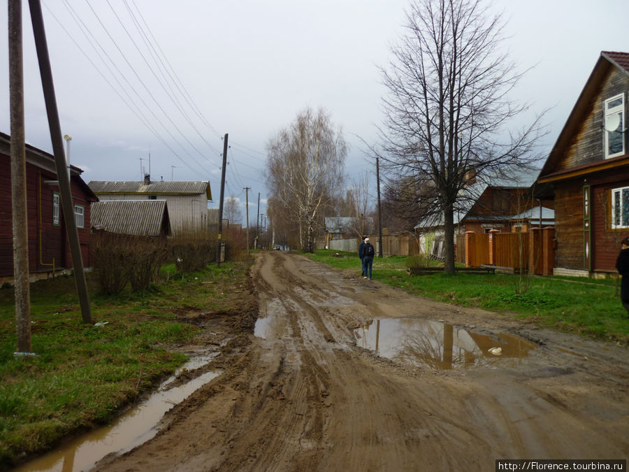 Вот такие улицы в сегодняшнем Калязине... Калязин, Россия