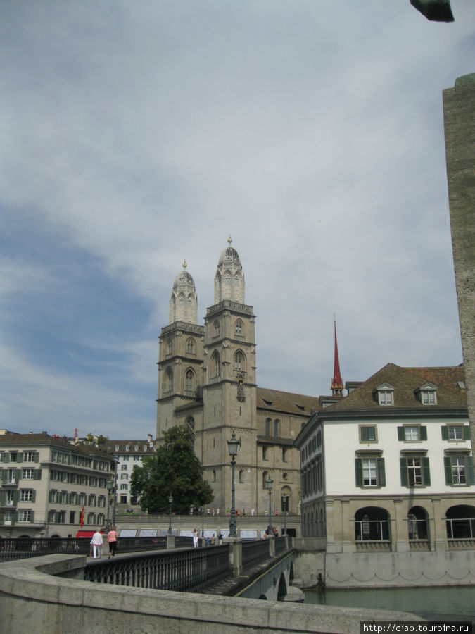Главный собор Цюриха — Гроссмюнстер. Цюрих, Швейцария