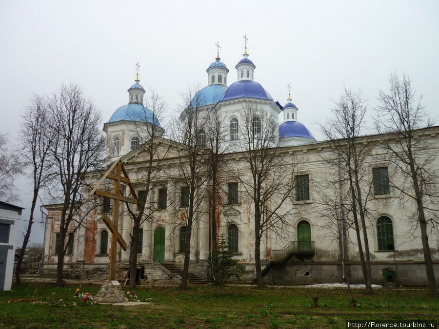 Воскресенский собор в самом центре Кашина Кашин, Россия