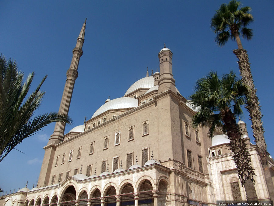 Мечеть Мухаммада Али в Цитадели — один из главных ориентиров Каира. Каир, Египет