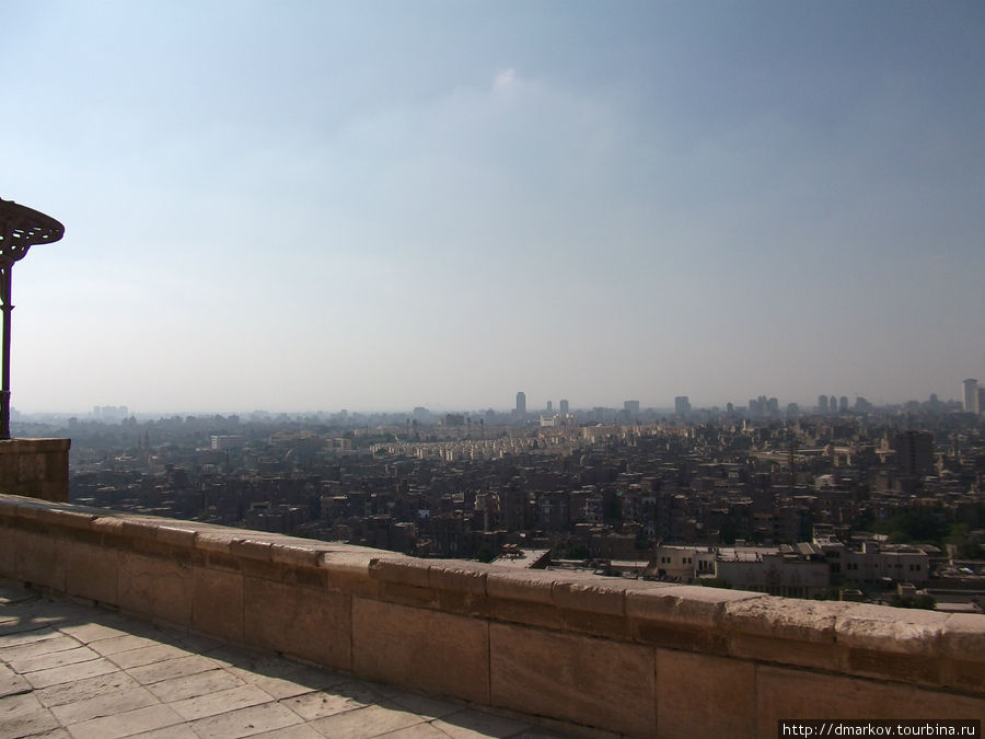 Вид на Каир со стены Цитадели. Каир, Египет