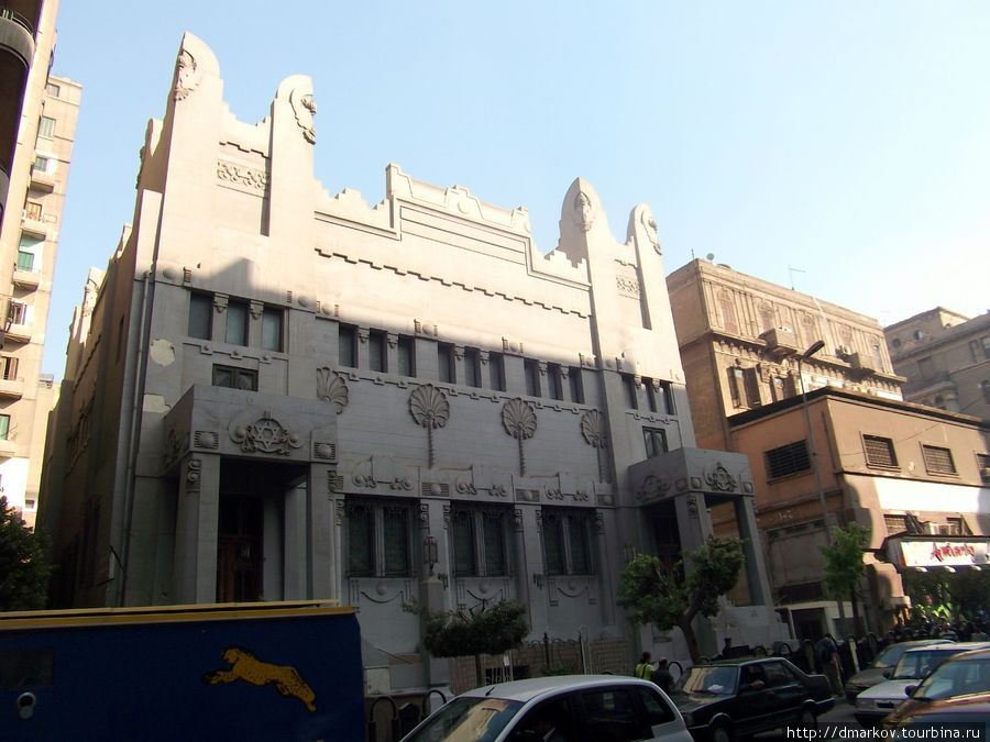 Синагога Хаар Хашамаим на улице Адли. Каир, Египет