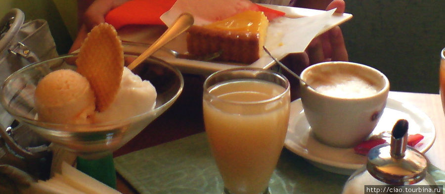 Лимонный пирог и лимонное мороженое. Лимоне-сул-Гарда, Италия