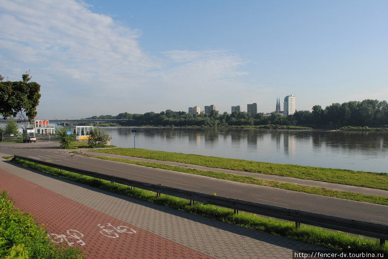 Главная польская река Варшава, Польша