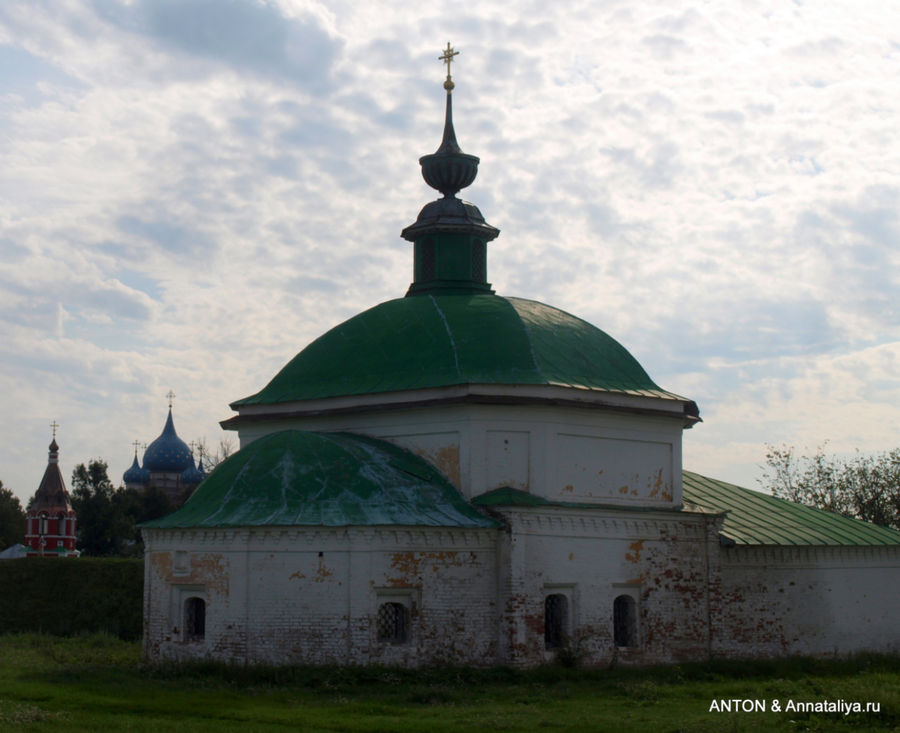 Пятницкая церковь Суздаль, Россия