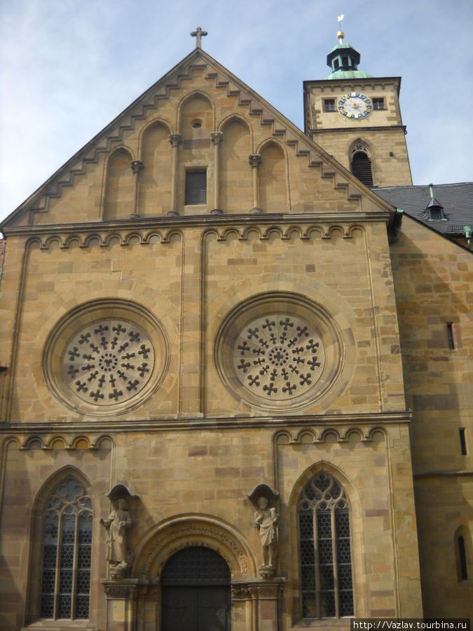 Фасад церкви Швайнфурт, Германия