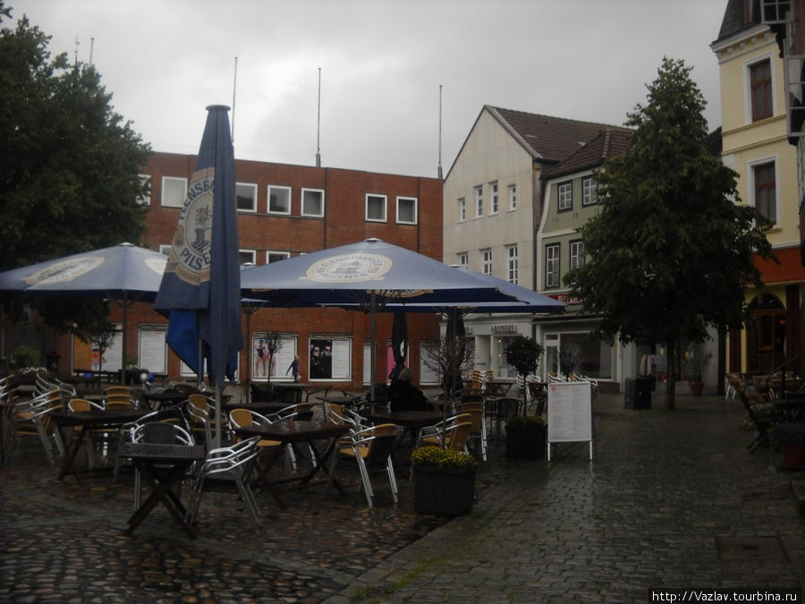 Уличное кафе Рендсбург, Германия