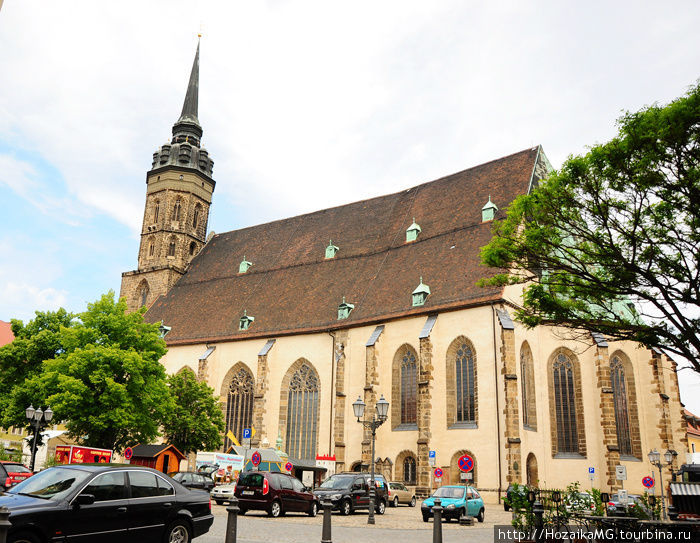 Собор Святого Петра. Символ мирного сосуществования двух религиозных концепций. Германия