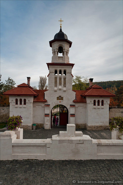 Монастыри Курки, Табора и Цыганешты Молдова