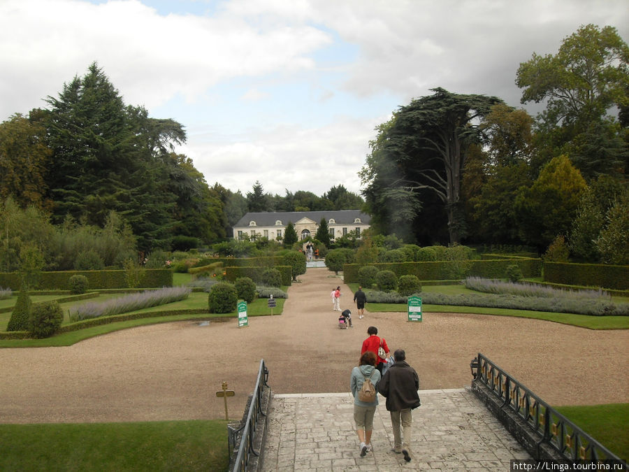 Парк, пруд, сад и огород Шеверни Шеверни, Франция