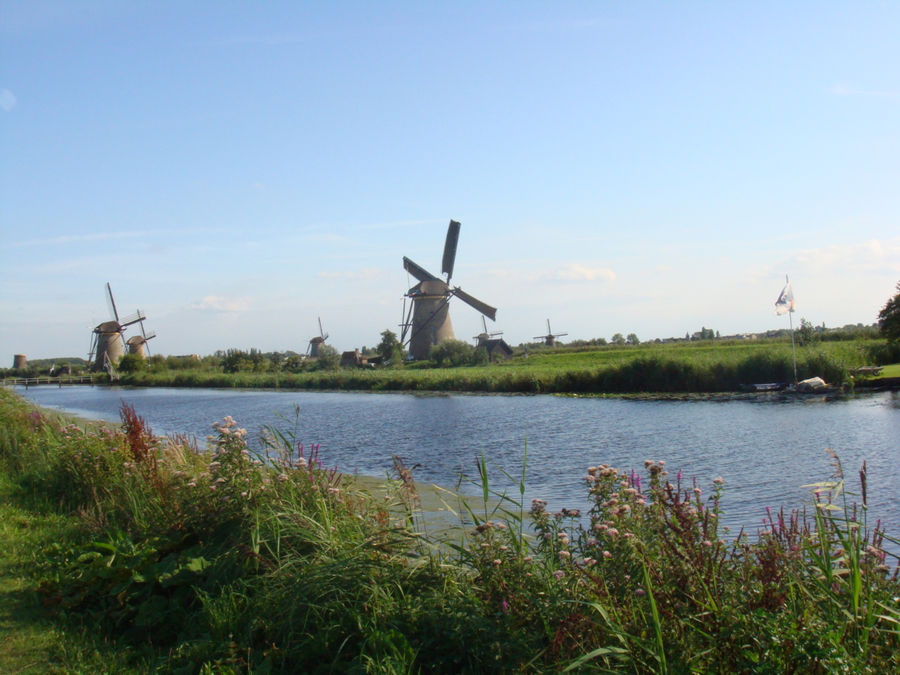 Голландия. Велосипеды, ветряки, дерижабли. Нидерланды