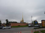 Вид на петропавловскую крепость от Троицкой площади