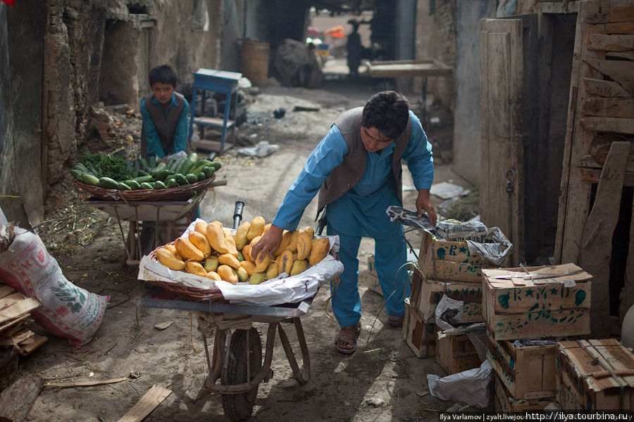 Рынок в Мазари-Шарифе Мазари-Шариф, Афганистан