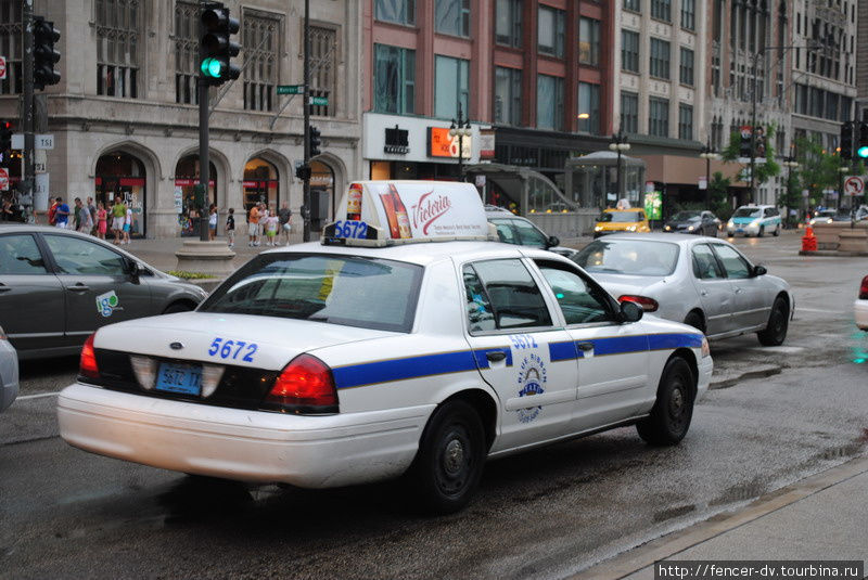 Некоторые такси сложно отличить от полицейских машин