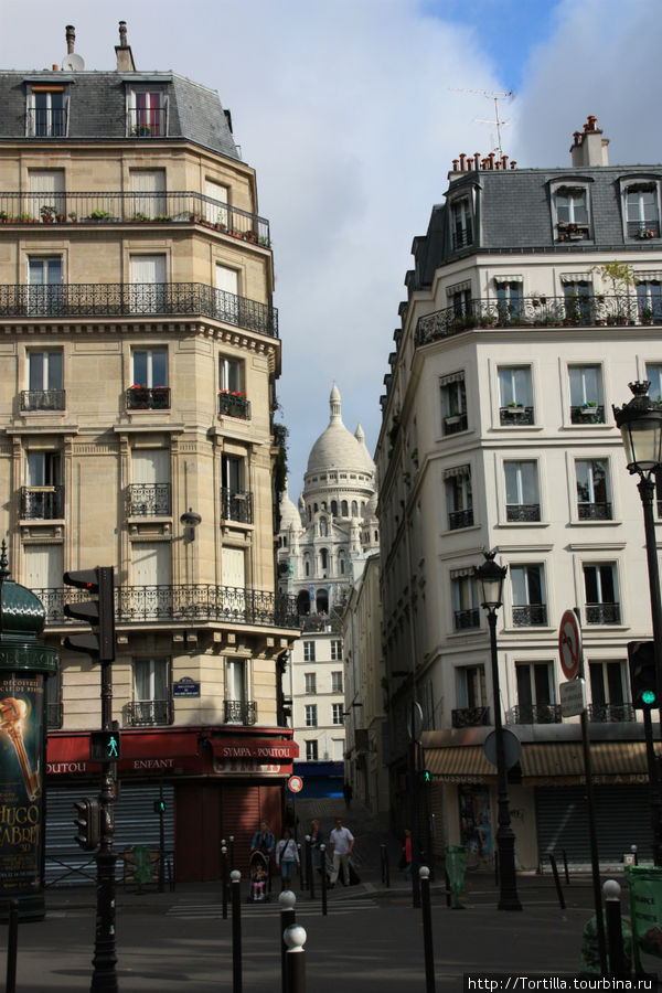 Возвращение в Париж (часть3) - Монмартр и Елисейские поля Париж, Франция