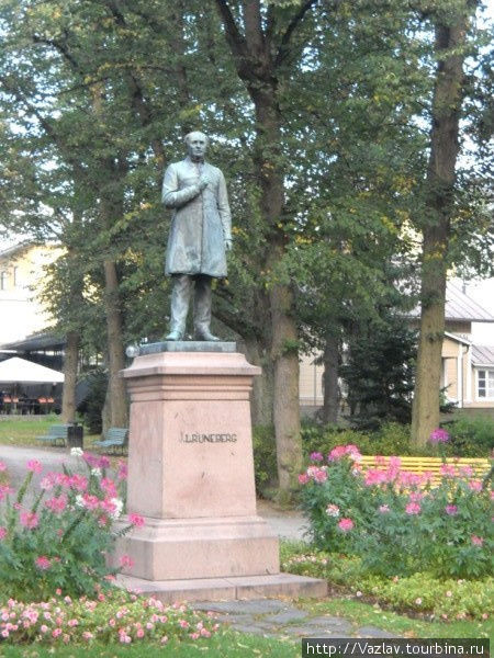 Памятник Порвоо, Финляндия
