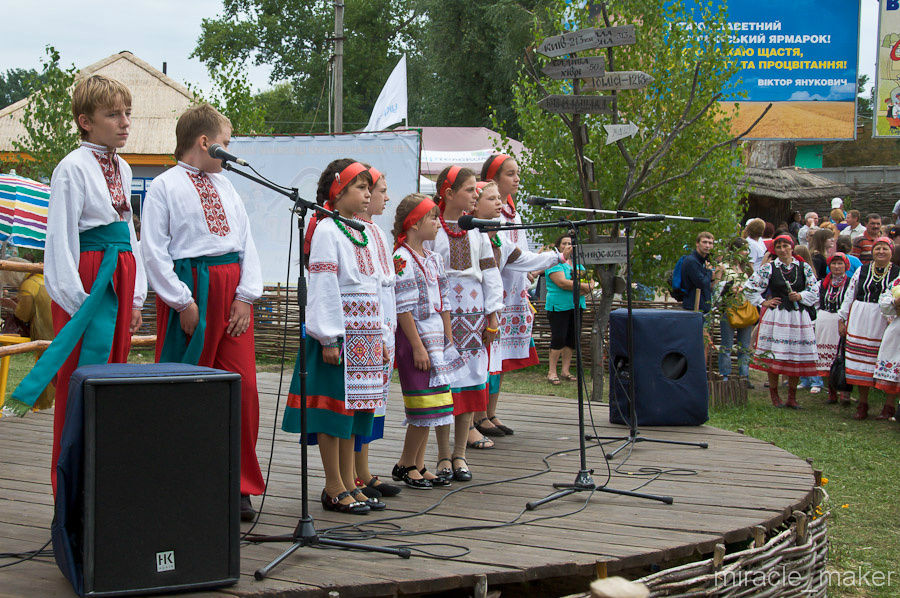 Сорочинская Ярмарка Великие Сорочинцы, Украина