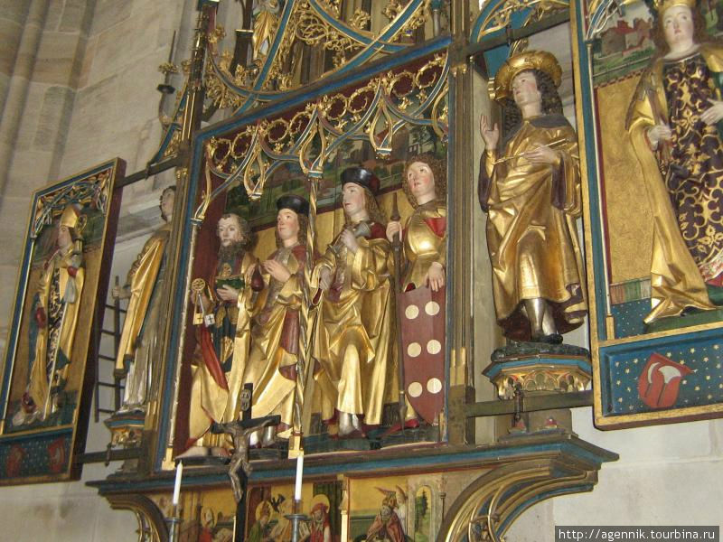 Собор протестантский, а это остатки убранства Динкельсбюль, Германия