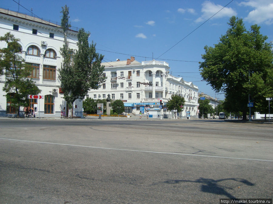 Площадь А.Суворова. Севастополь, Россия