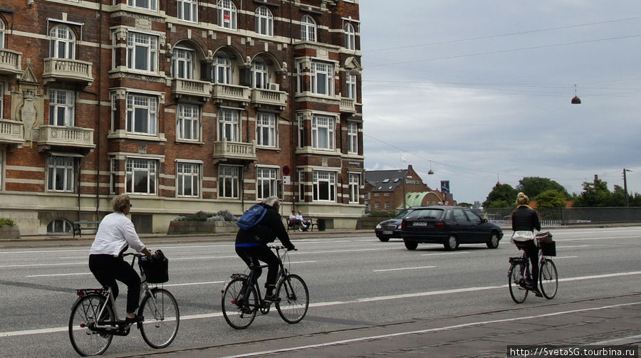 Велосипедисты в Копенгагене. Копенгаген, Дания