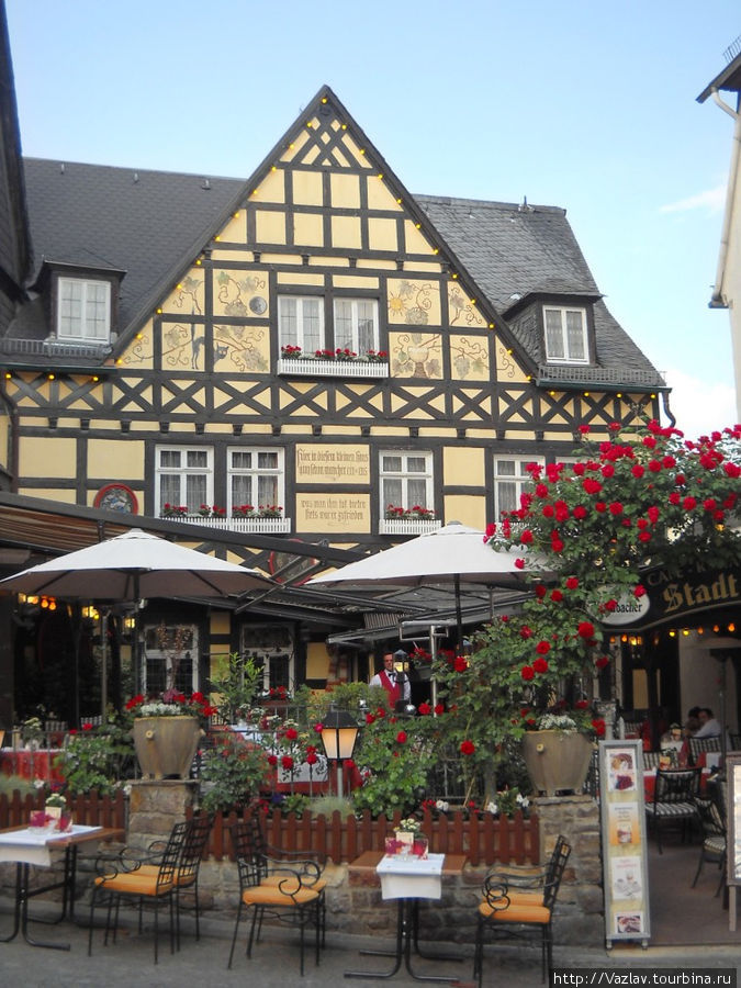 Красивая картинка Рюдесхайм-на-Рейне, Германия