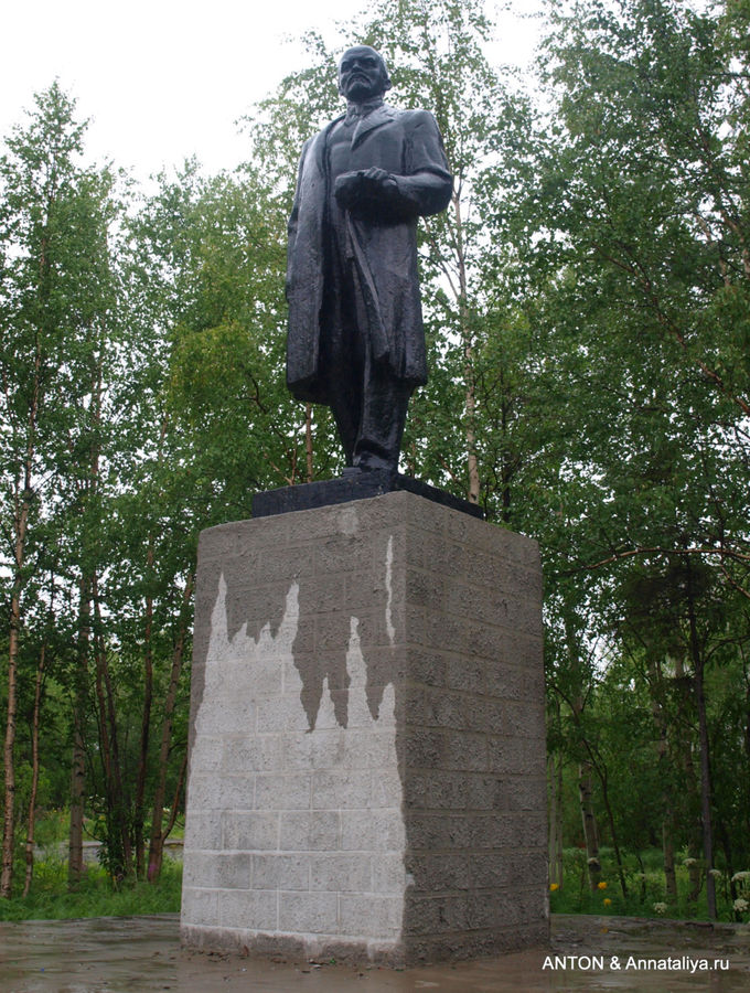 Памятник Ленину Игарка, Россия