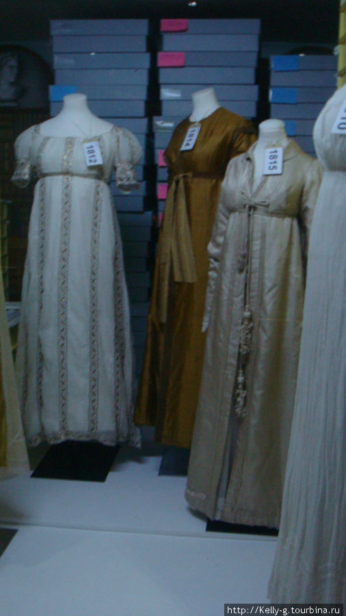 Платья из коллекции музея. 19 век Бат, Великобритания