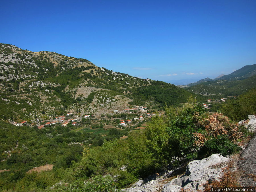 горная деревушка Скадарское озеро, Черногория