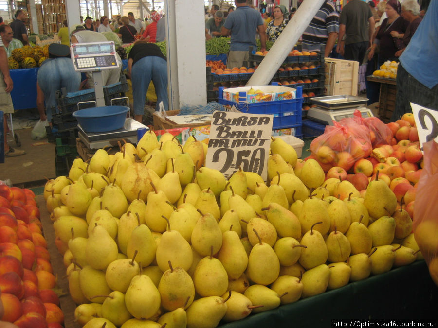 Большой и малый продуктовый и вещевой рынки Дидим, Турция