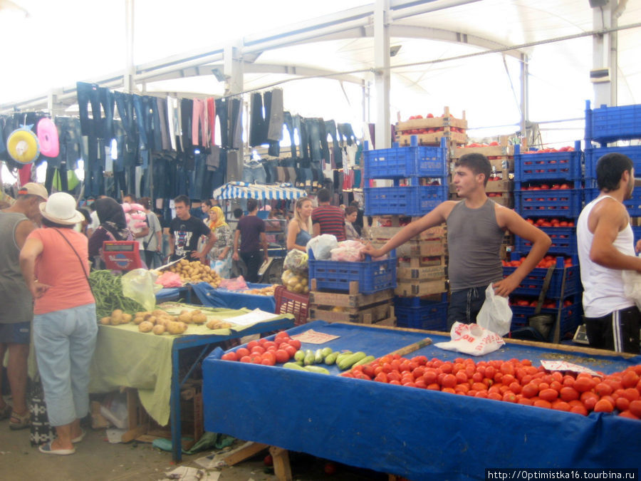 Большой и малый продуктовый и вещевой рынки Дидим, Турция