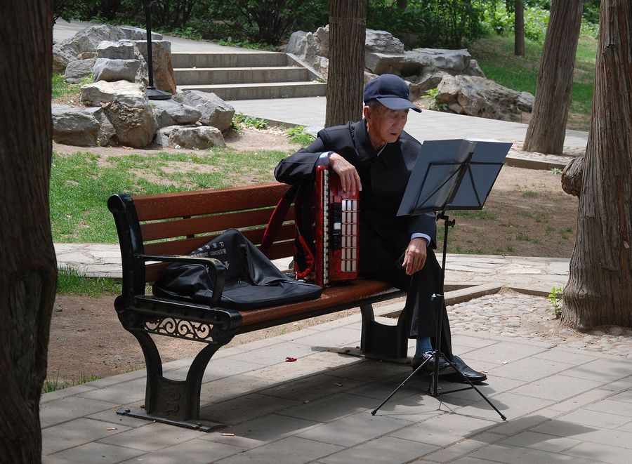 Императорский сад и гора Jingshan Пекин, Китай