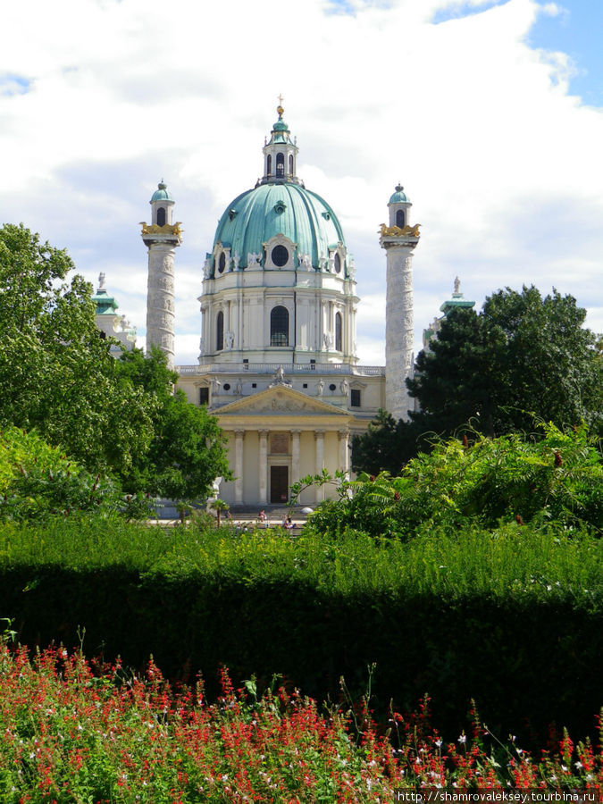 Церковь св. Карла Борромея (Karlskirche) Вена, Австрия