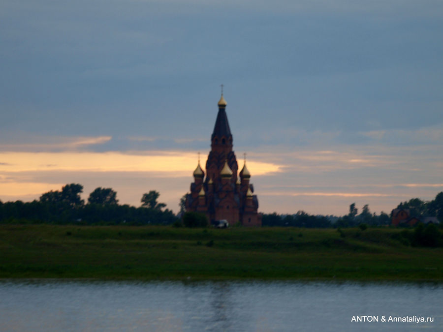 Лесосибирск. Крестовоздвиженский храм. Енисейск, Россия