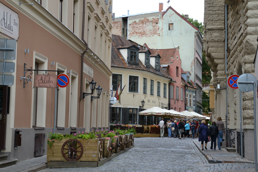 та самая, Цветочная улица Берна из 17 мгновений... Рига, Латвия