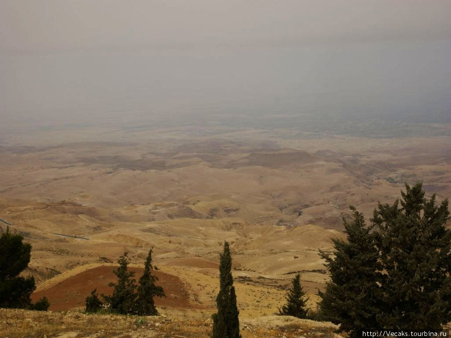 Земной причал пророка Моисея (Гора Небо и река Иордан) Гора Нево́ (710м), Иордания