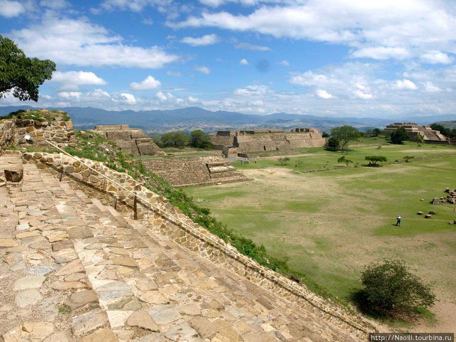 Monte Alban - одна из древнейших цивилизаций Америки Штат Оахака, Мексика