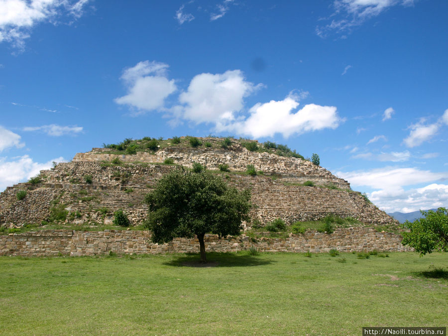 Monte Alban - одна из древнейших цивилизаций Америки Штат Оахака, Мексика