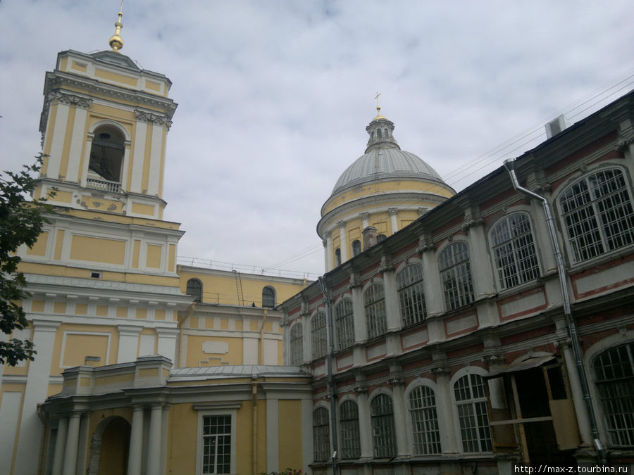 Никольское кладбище Александро-Невской лавры. Санкт-Петербург, Россия