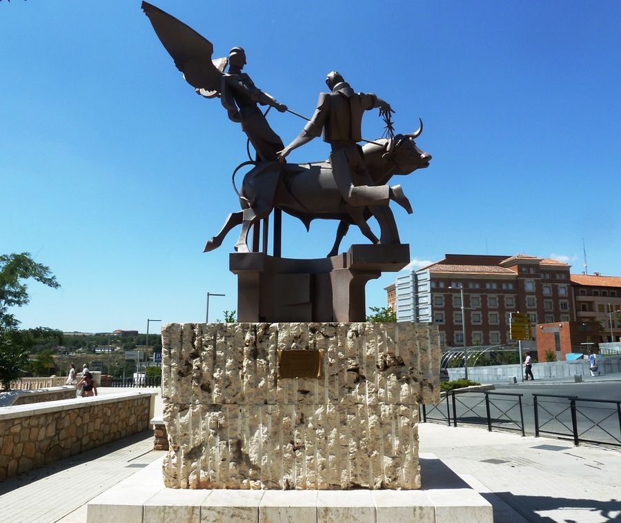 Памятник фиесте Теруэля Теруэль, Испания