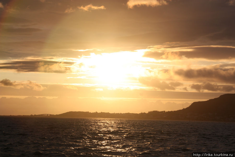 Солнце и море Олесунн, Норвегия