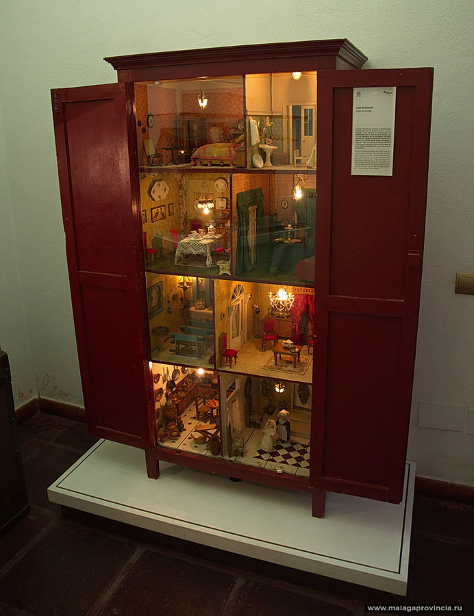Все на продажу! Коллекция музея кукольных домиков в Малаге Малага, Испания